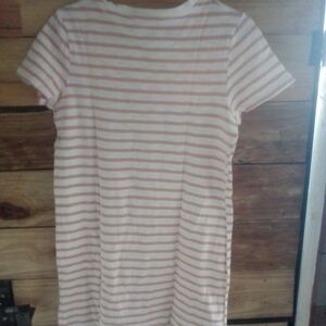Universal thread size extra small white with peach stripe shirt